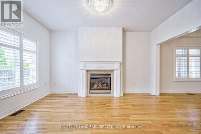 Building Photo - 42 Redmond Dr