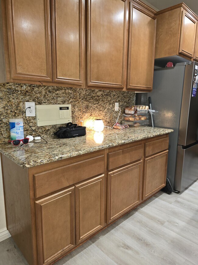 Kitchen - 43660 59th St W
