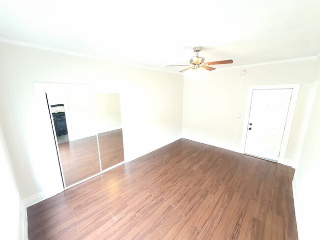 Foto del edificio - 2320 Ocean View Ave