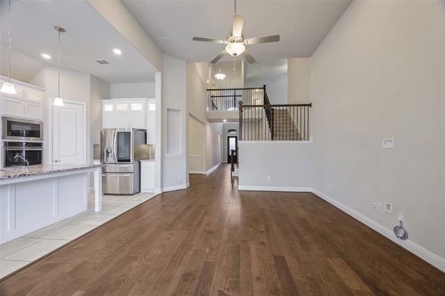 Foto del edificio - 8226 Blumelia Dr