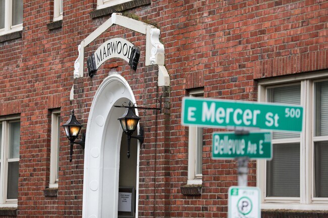 Foto del edificio - 531 Bellevue Ave E