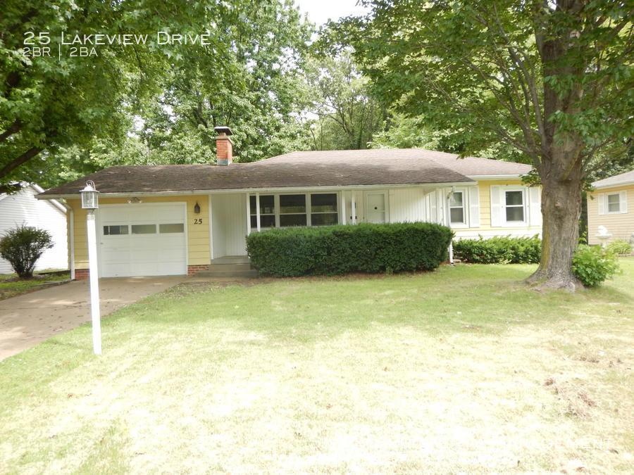 Primary Photo - 25 Lakeview Dr