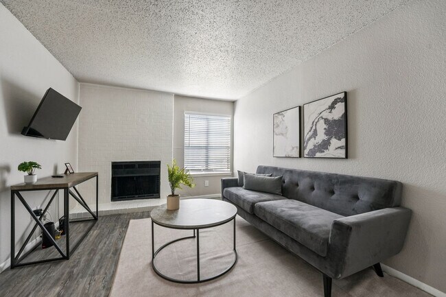 Foto del edificio - 2549 Thomason Cir