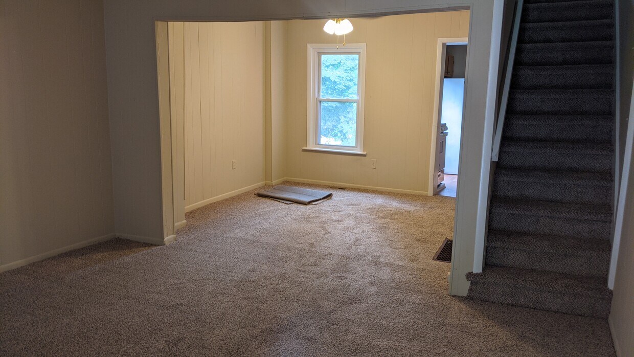 23 Newlinville Rd, Coatesville, PA 19320 Townhome Rentals in