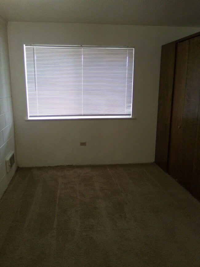 BedRoom - 1051 S 4th Ave