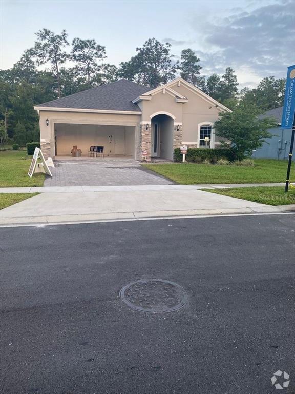 Building Photo - 1006 Landing Ln