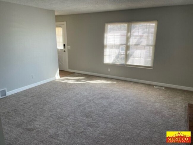 Foto del edificio - Single Family Home