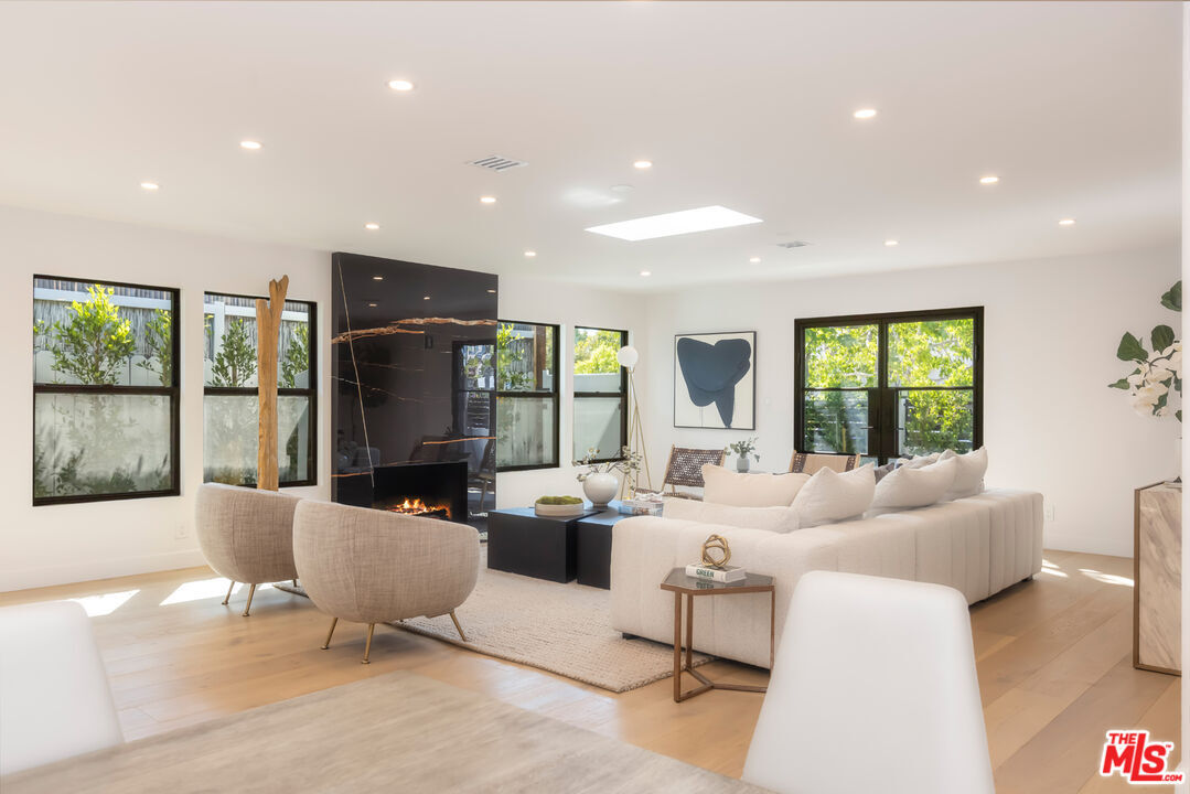 Foto principal - 1122 Berkeley Dr