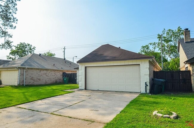 Building Photo - 8231 Furlong Ln