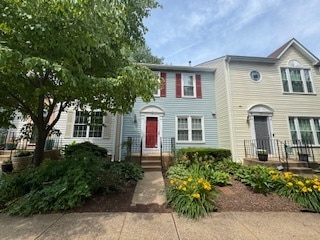 Building Photo - 718 Pine Tree Ct