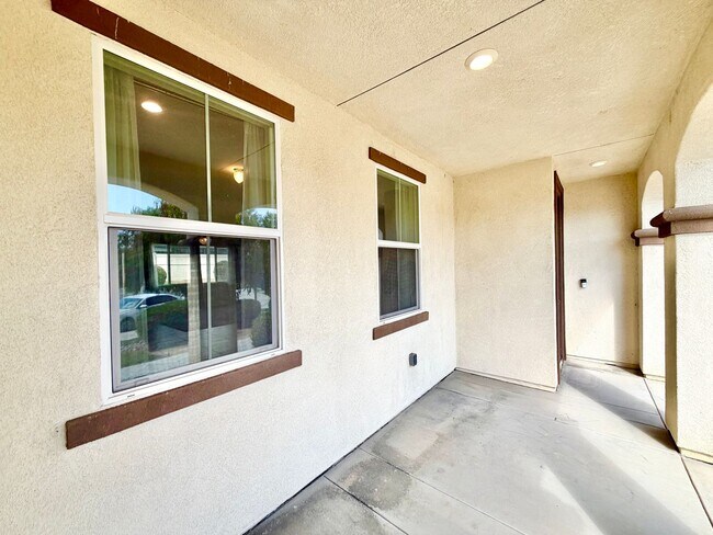 Foto del edificio - 30136 Sutton Ct