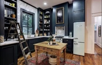 Building Photo - 3617 Ave Q 1/2