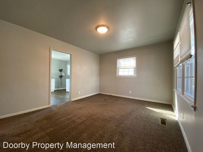 Building Photo - 3 br, 1 bath House - 5200 Fagan St