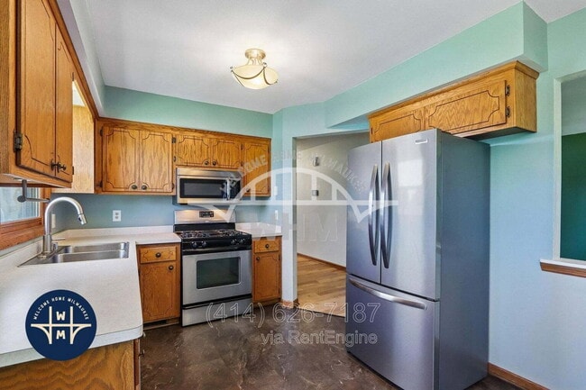 Building Photo - 3559 S 33rd St