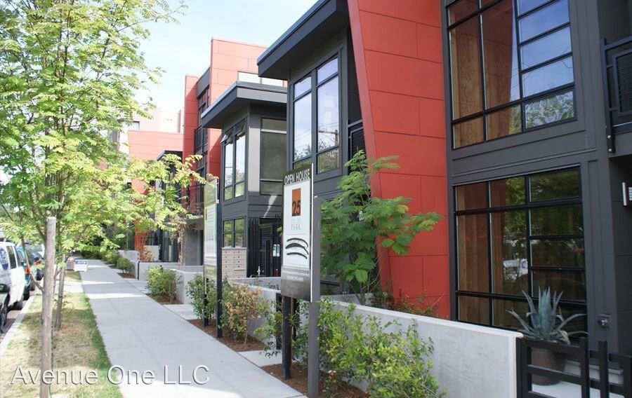 Primary Photo - 1808-1814 11th Ave