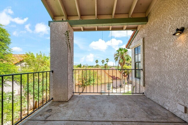Building Photo - Foothills Condo Living