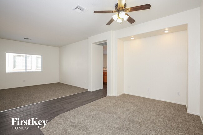Building Photo - 6020 Star Point Ct