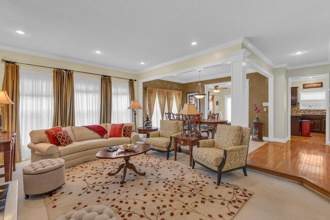 Foto del edificio - Wonderful 4 Bedroom Home in Palisades Park