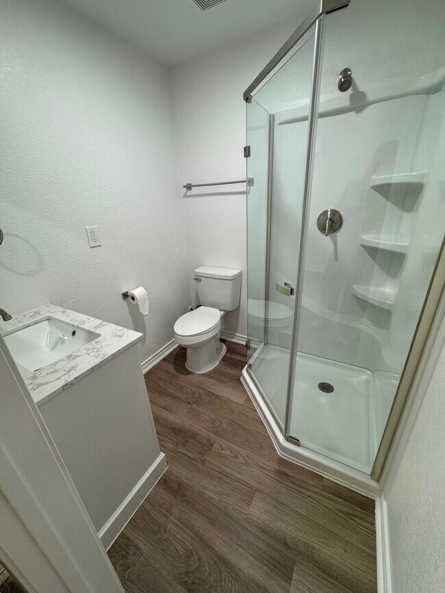 Foto del edificio - 24094 Sears Ln