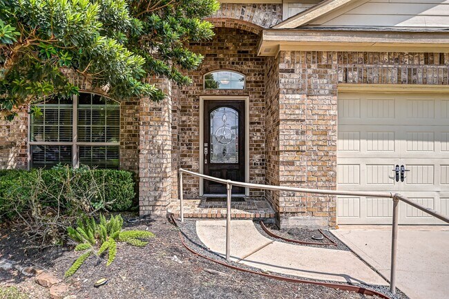 Building Photo - 3400 Volterra Cir