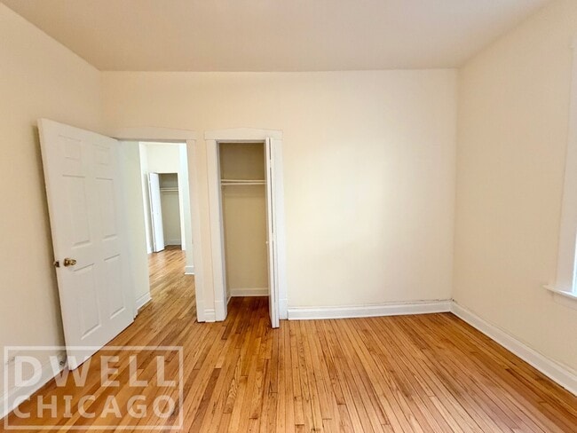 Building Photo - 1544 N Kedzie Ave