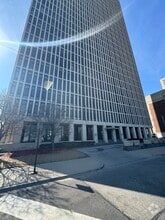 Building Photo - 6700 S South Shore Dr