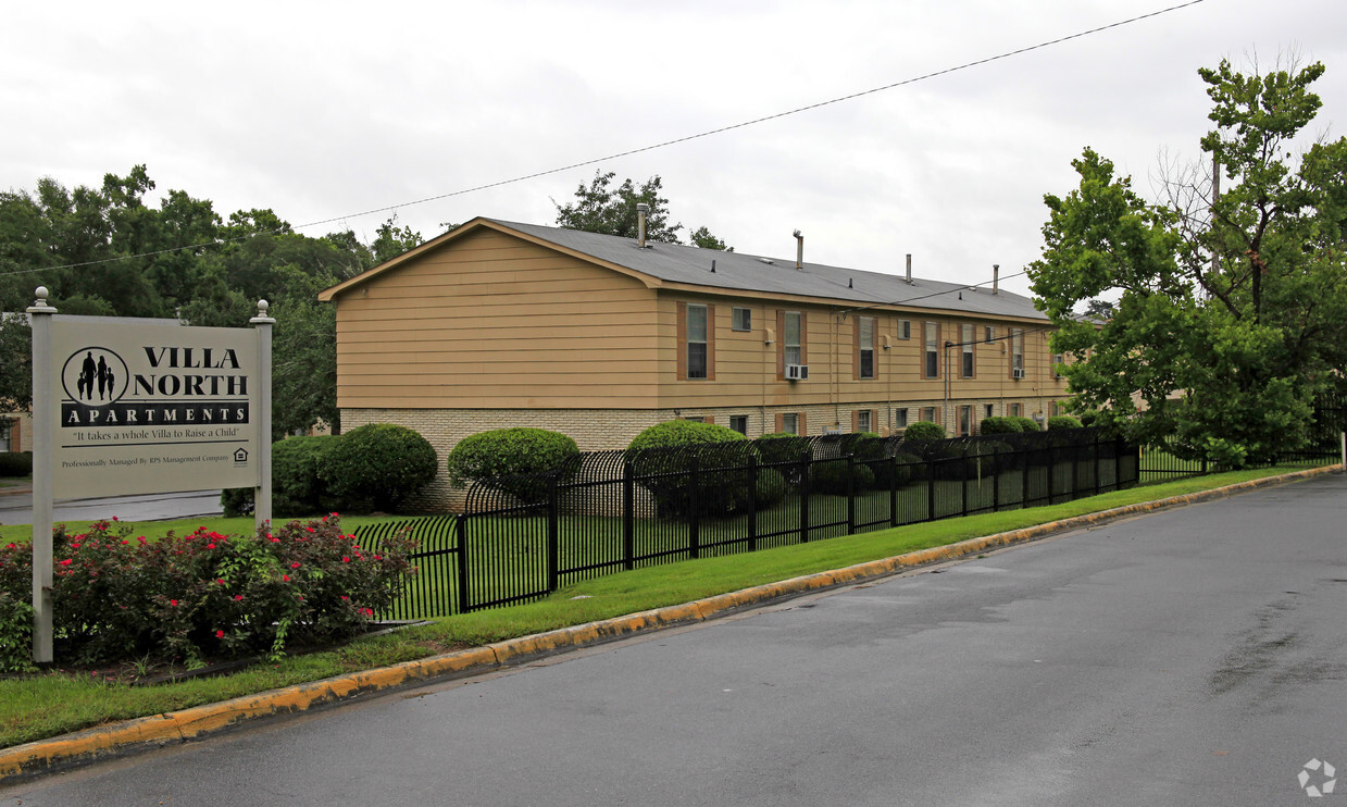 Foto del edificio - Villa North Apartments