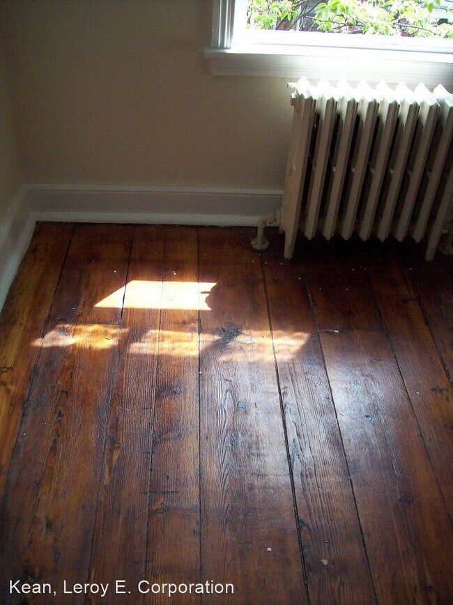 Foto del edificio - 6 br, 2.5 bath House - 1909 Pine Street