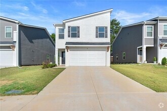 Building Photo - 3540 Station Dr
