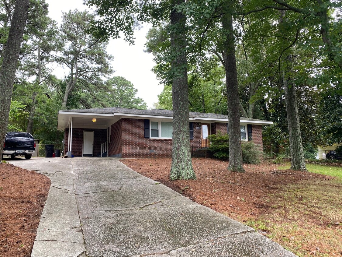 Foto principal - 1394 Pair St SE