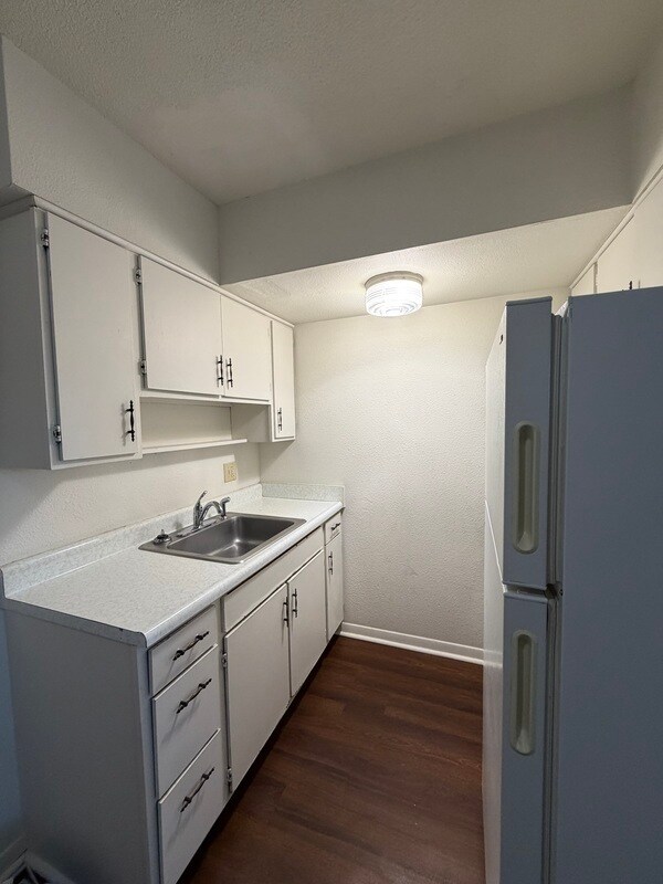 Foto del edificio - 1485 Meadowview Dr