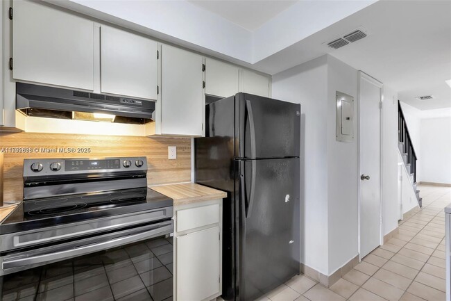 Foto del edificio - 6141 SW 42nd Ct