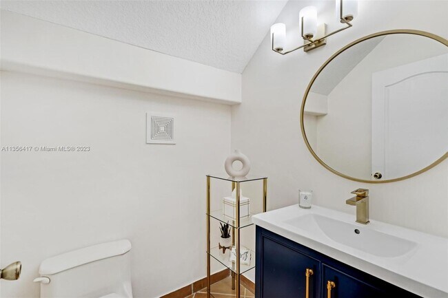 Foto del edificio - 2939 SW 30th Ct