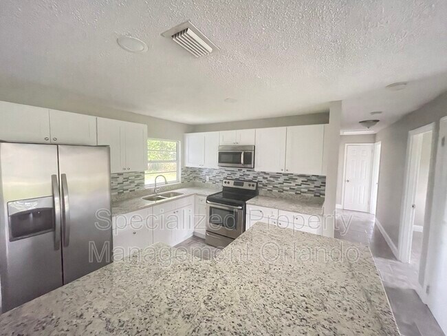 Building Photo - 3220 Mahalia Pl