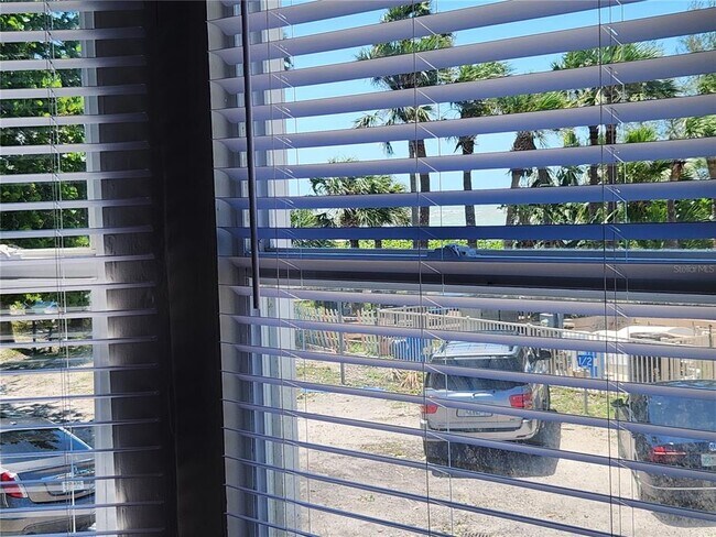 Foto del edificio - 12625 Sunshine Ln