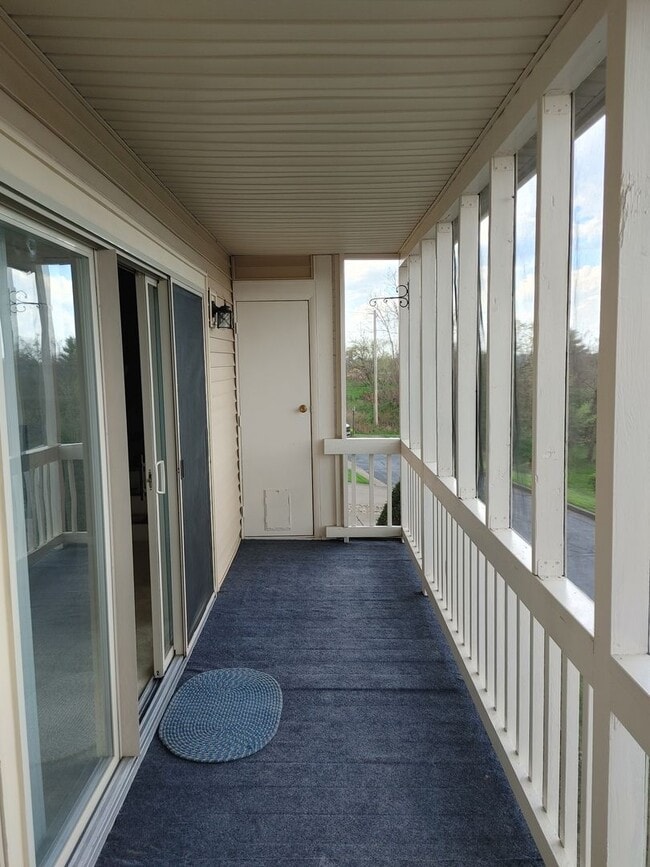 1445 Blennerhassett Heights Rd, Parkersburg, WV 26101 House Rental in