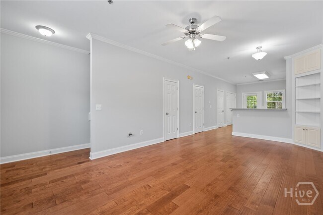 Foto del edificio - 460 Barnett Shoals Rd