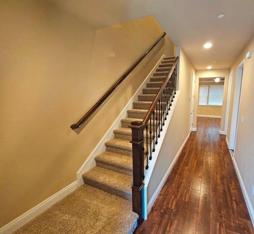 Foto del edificio - 541 Addison Ct