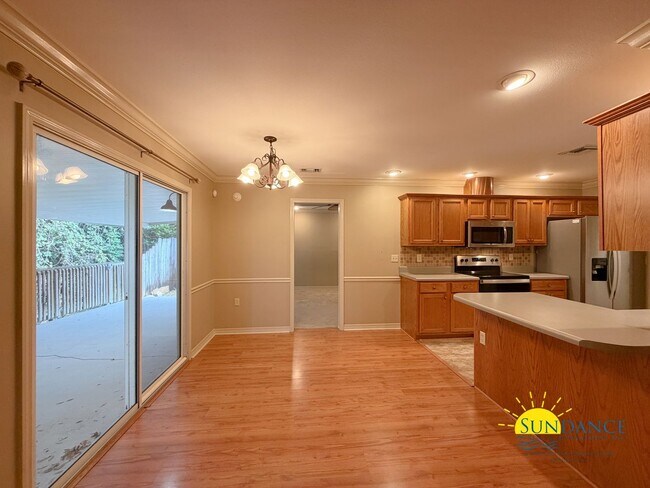 Foto del edificio - Charming 4BR Home in Fort Walton Beach Near Eglin AFB & Hurlburt Field!