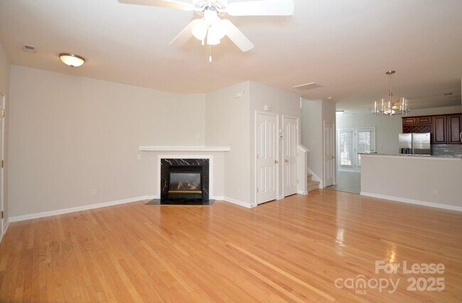 Building Photo - 3567 Creeping Flora Ln