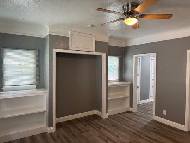 Foto del edificio - 714 Lime Ave