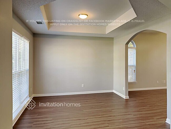 Foto del edificio - 3440 Betterton Ln