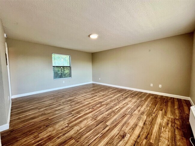 Foto del edificio - 701 W Sycamore St