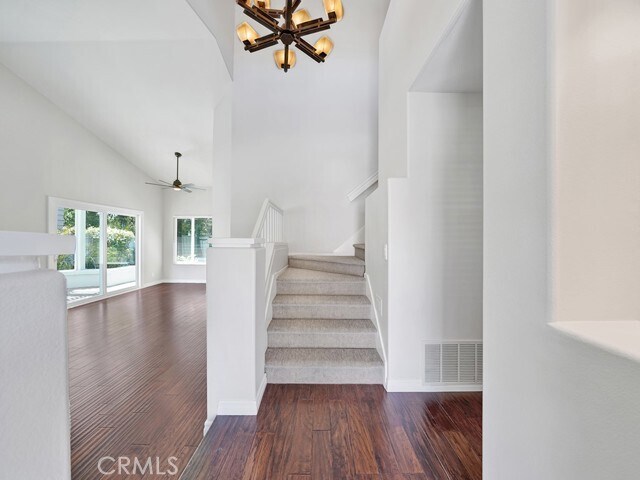 Building Photo - 304 N Hickory Branch Ln