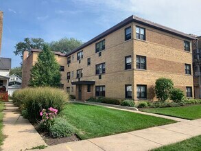 Building Photo - 309 Sherman Ave