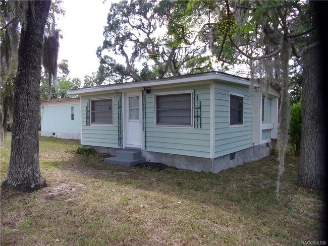 Building Photo - 2134 S Rock Crusher Rd