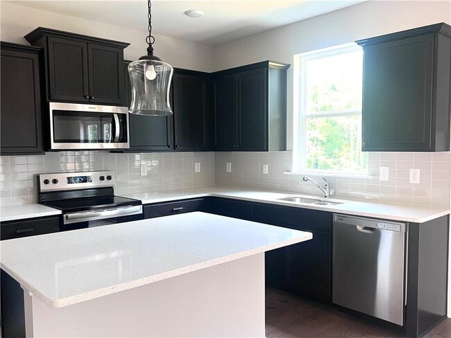 Building Photo - 4385 Easter Lily Ave