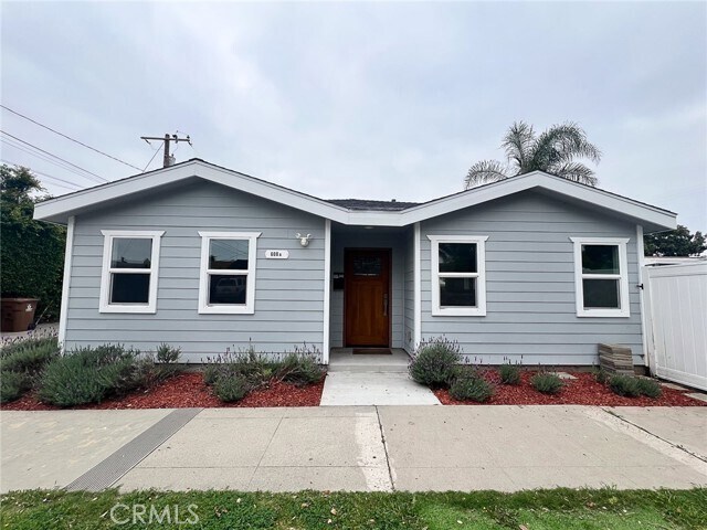 Foto principal - 600 W Wilshire Ave