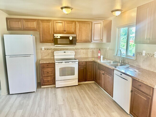 Building Photo - New on the Market