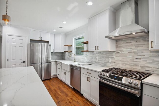 Foto del edificio - 1249 Goodwin Rd NE